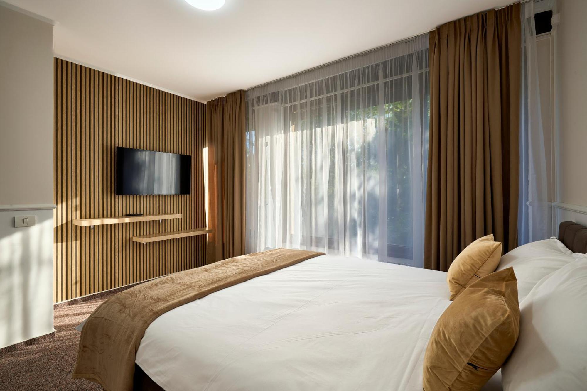 Therme Airport Resort Corbeanca Kültér fotó