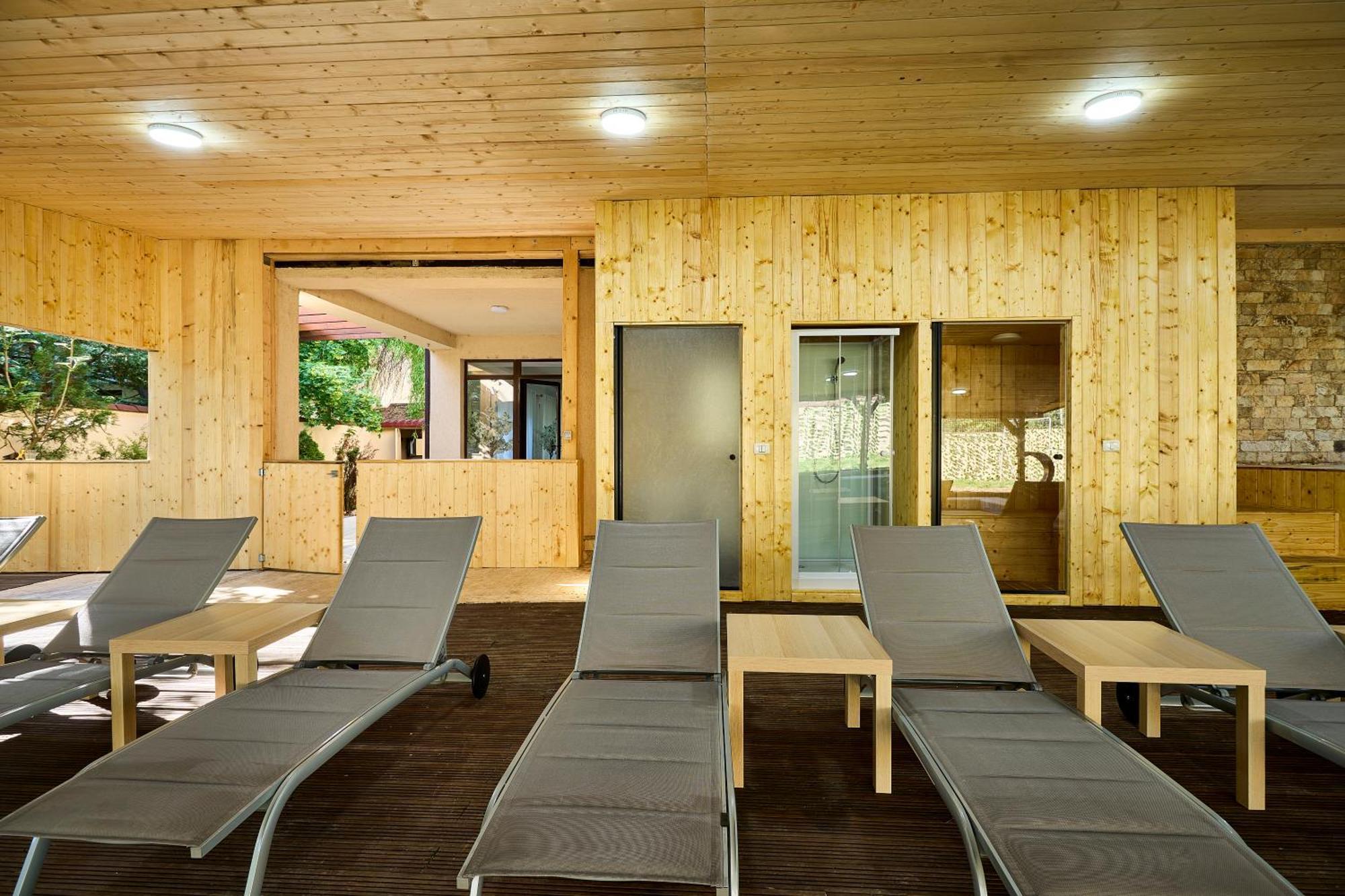 Therme Airport Resort Corbeanca Kültér fotó