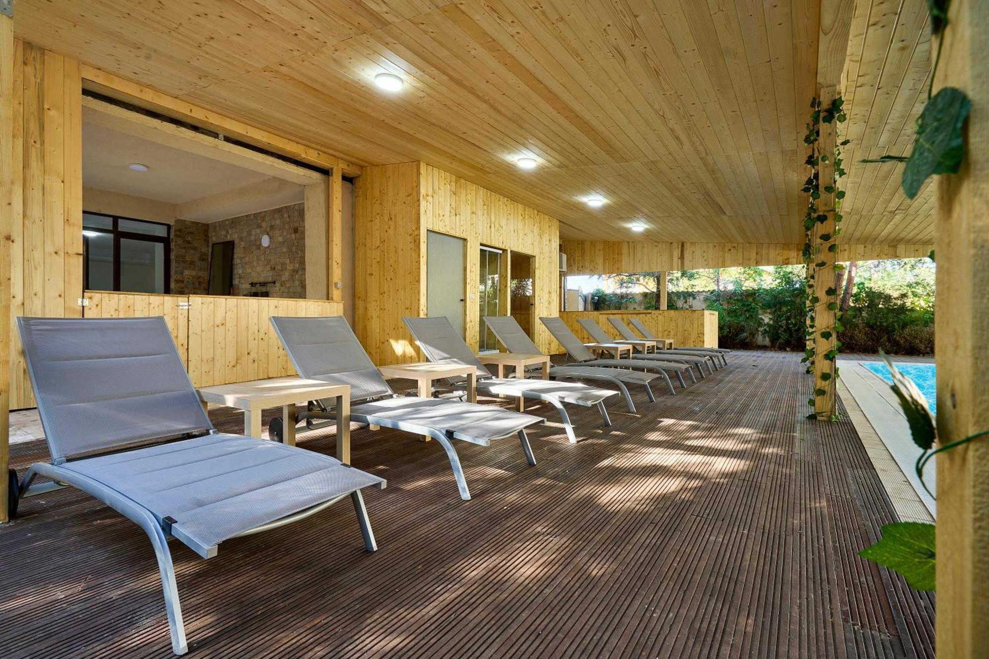 Therme Airport Resort Corbeanca Kültér fotó