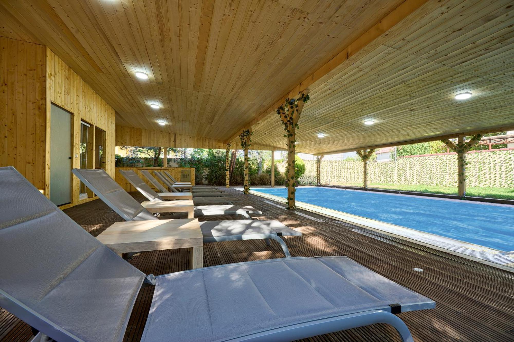 Therme Airport Resort Corbeanca Kültér fotó
